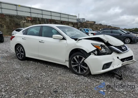 2016 Nissan Altima 2.5 из США, поврежденный, VIN 1N4AL3APXGC140094